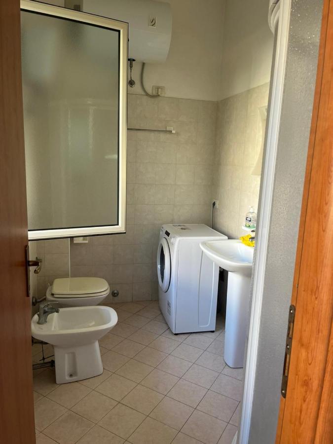 Apartamento Bilocale Vista Mare Sul Lungomare Siderno Exterior foto